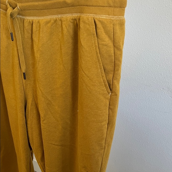 Old Navy Women's Mustard Joggers - Picture 4 of 5